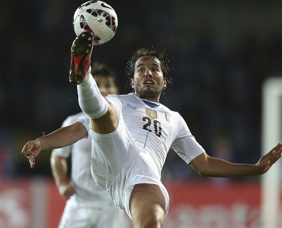 Estos son los 24 jugadores convocados para la selección uruguaya de cara al  partido contra Ecuador y Chile 