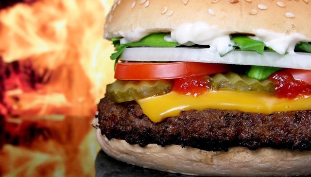 Lluvia de hamburguesas