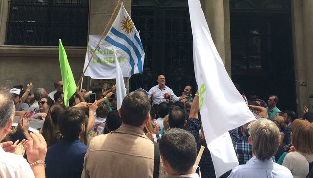 Pueblo chico infierno grande