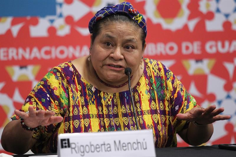 Rigoberta Menchú llamó a configurar nuevas agendas en temas como 