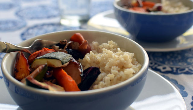Verduras asadas con arroz integral