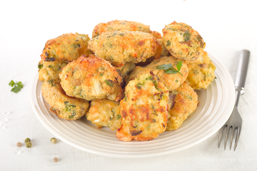 Croquetas de zanahoria y atún .