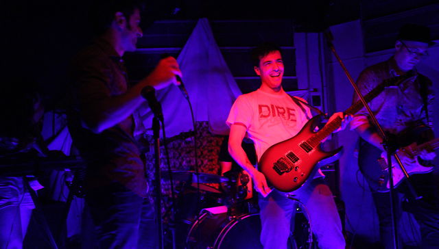 Todas las canciones son mentiras