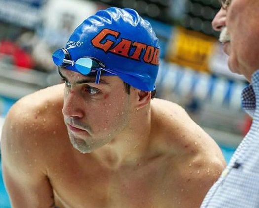 Natación Enzo Martínez logró la marca