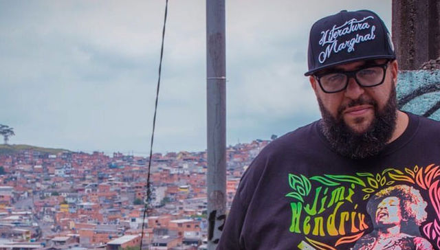 En los pasillos de la villa