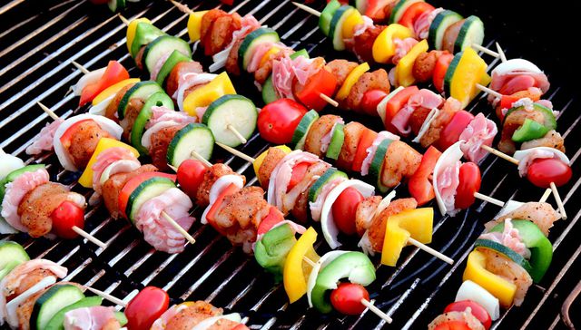 Brochettes cuatro opciones