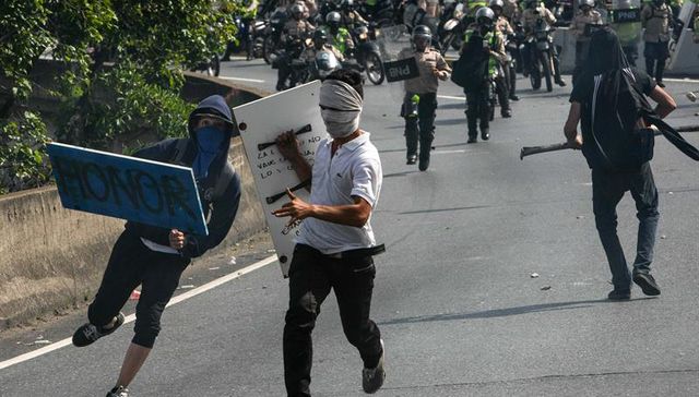 Escribe Fitzgerald Cantero Piali