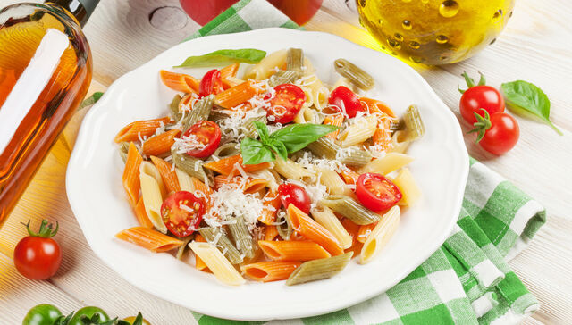 Pasta con salsa de vegetales