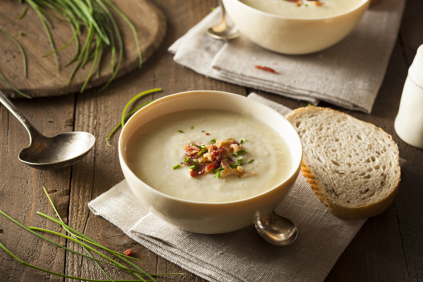 Sopa Vichyssoise de puerro y papa . 