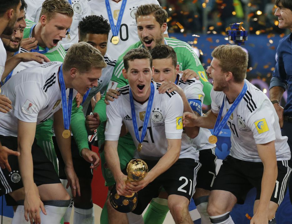 Así como una maldición