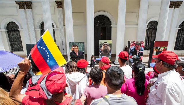 Al compás del tamboril