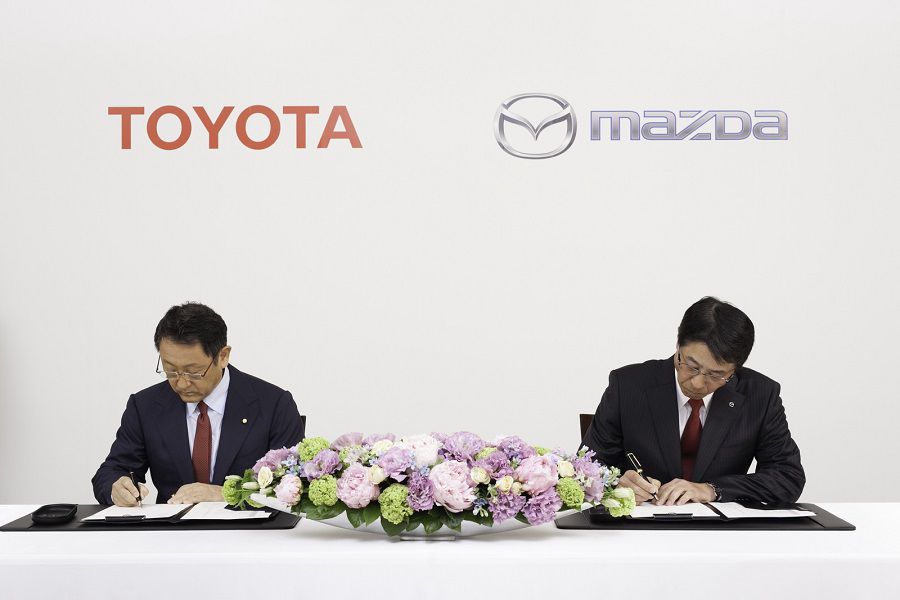  Toyota y Mazda se unen para afrontar tiempos desafiantes - AIRBAG