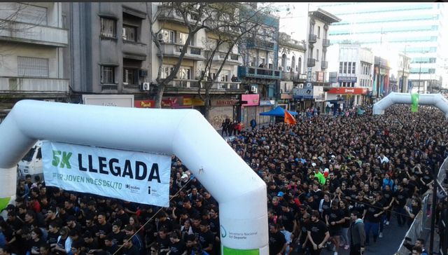 “Pisamos fuerte”