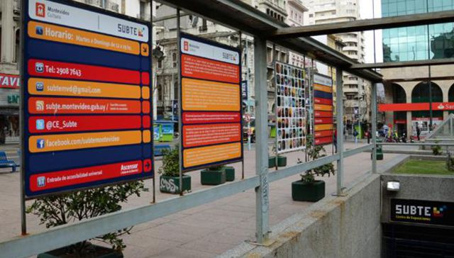 Por debajo de la tierra