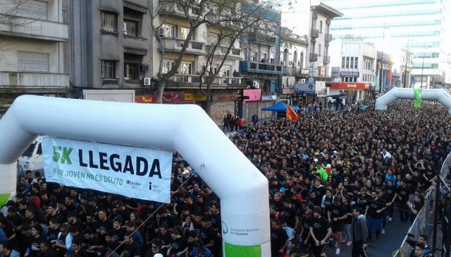 “Pisamos fuerte”