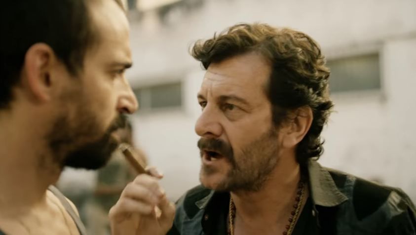 ¿Y todos contra uno?