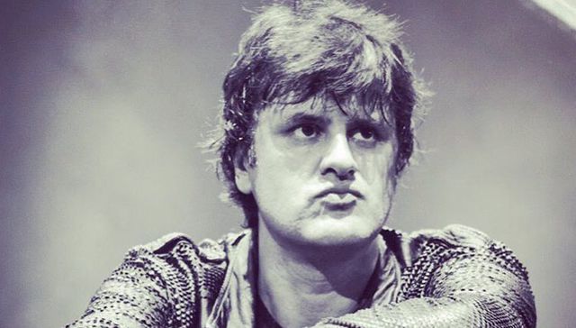 Un poco chiste, otro poco auxilio