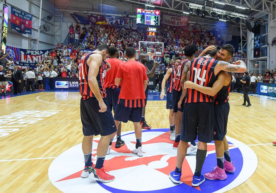 Pone casa para la fiesta