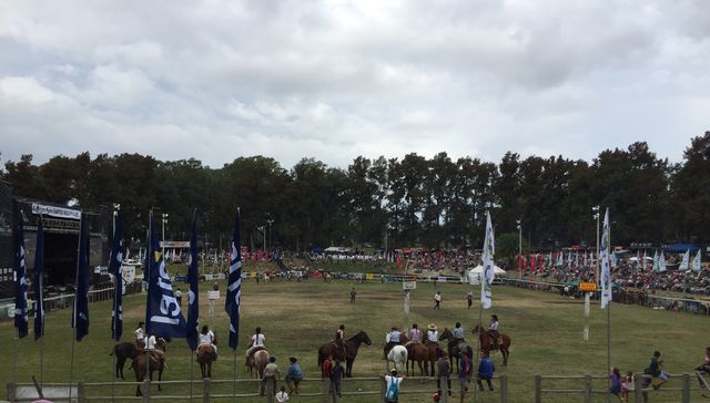 Es así, baile del interior