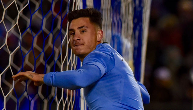 Siempre con la celeste