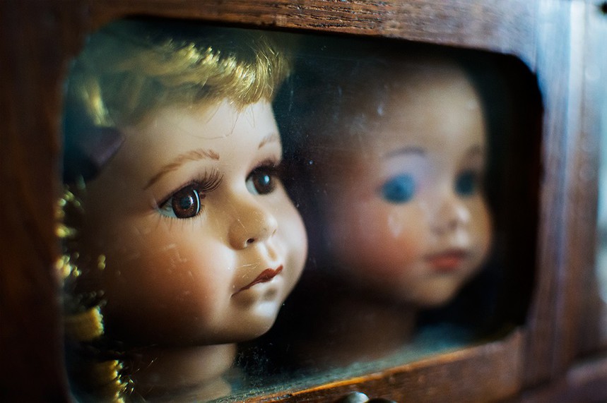 Casa De Muñecas Porcelana Muñeca de Mujer en la parte superior a rayas