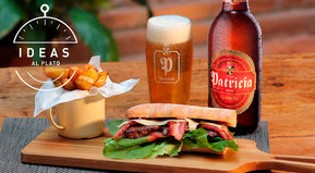 Chivito con papas rústicas