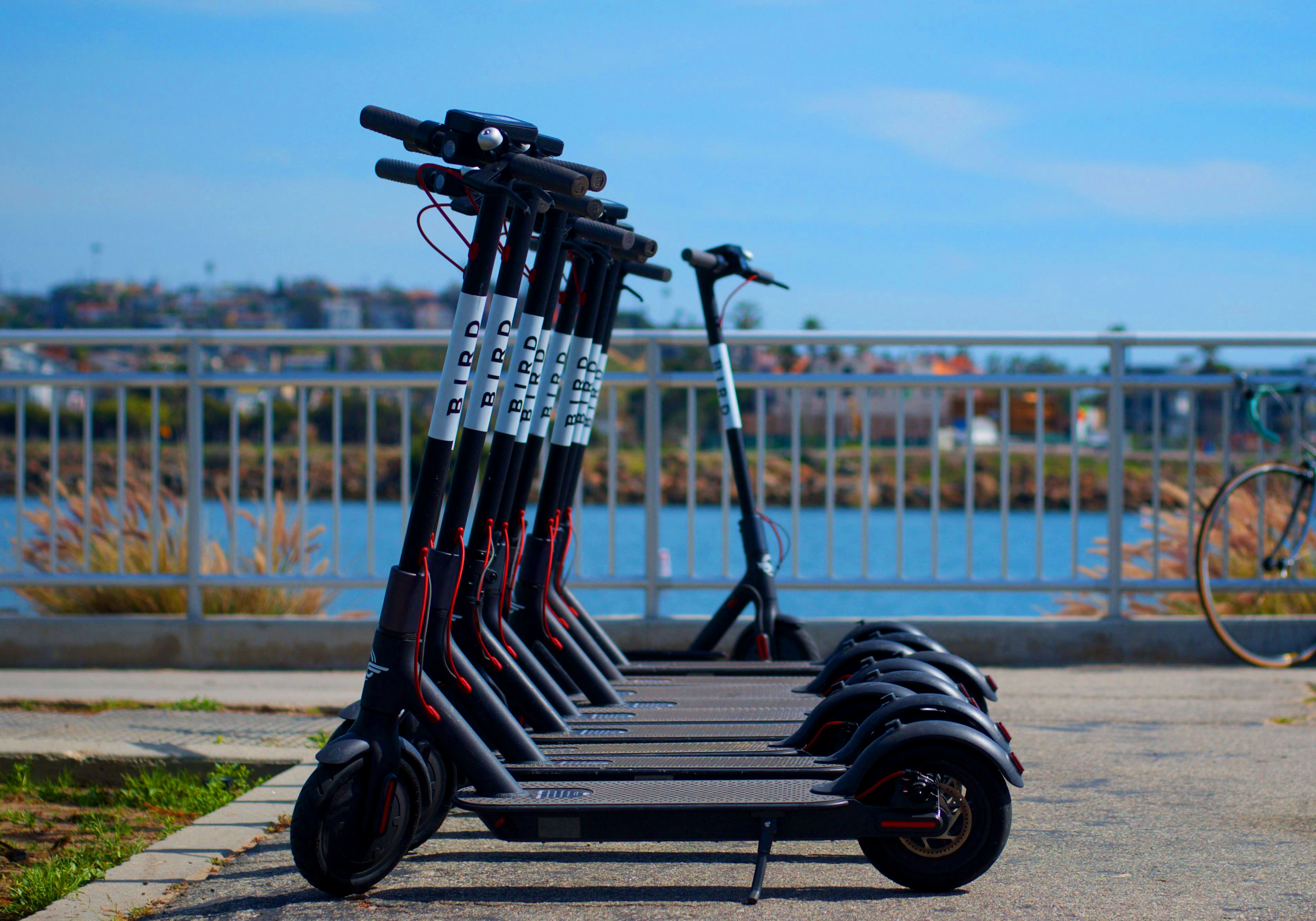 Los Ángeles quiere poner freno a la moda del “scooter" AIRBAG