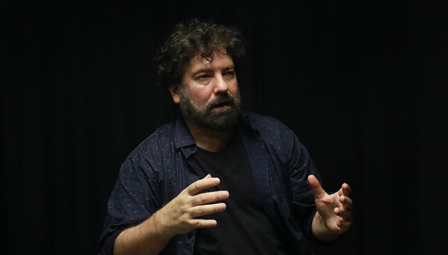 Nadar solo