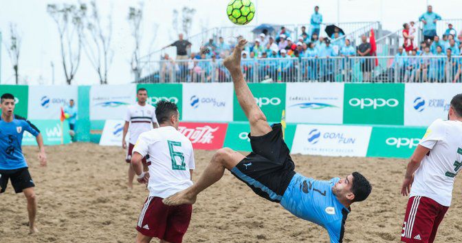 Uruguay clasificó al Mundial de fútbol playa y jugará la final de