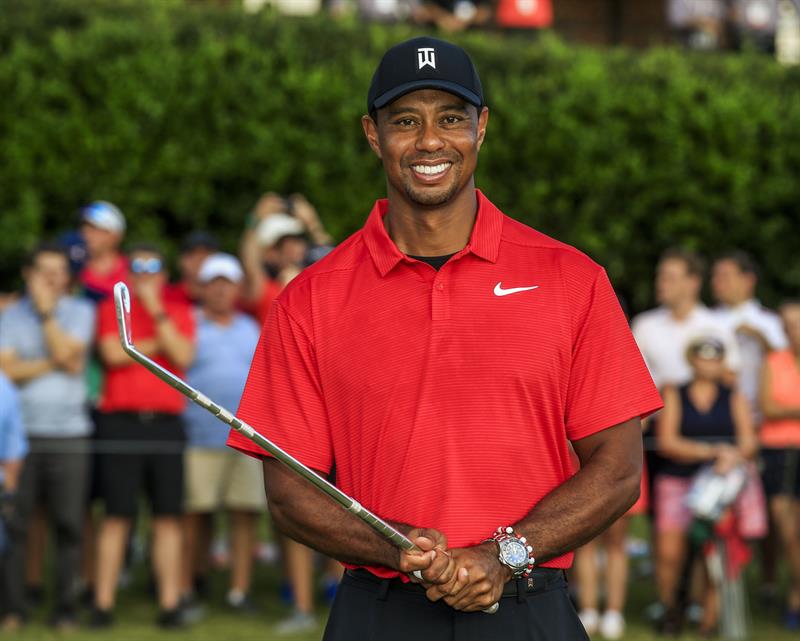 Golf el estadounidense Tiger Woods volvió a ganar un título después de