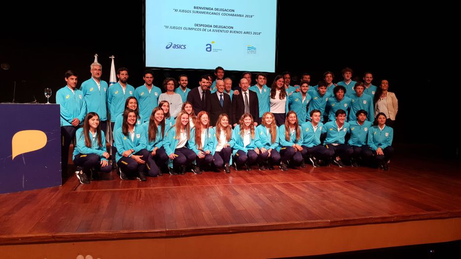 JJOO de la Juventud Fue entregado el pabellón nacional a la delegación