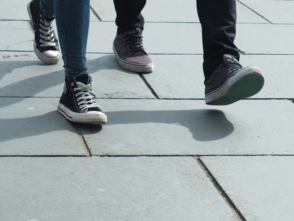 El secreto para vivir más: ¿importa más cuánto caminás o a qué velocidad?