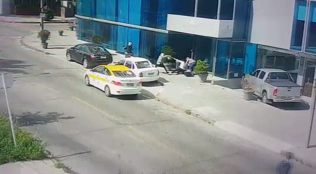 12 segundos de oscuridad