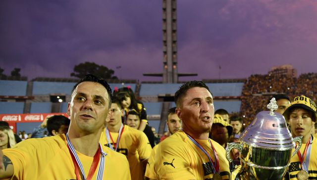 Por la causa
