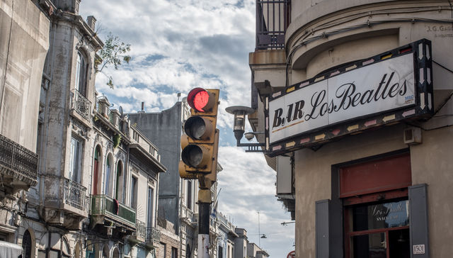 Entre el puerto y la aduana