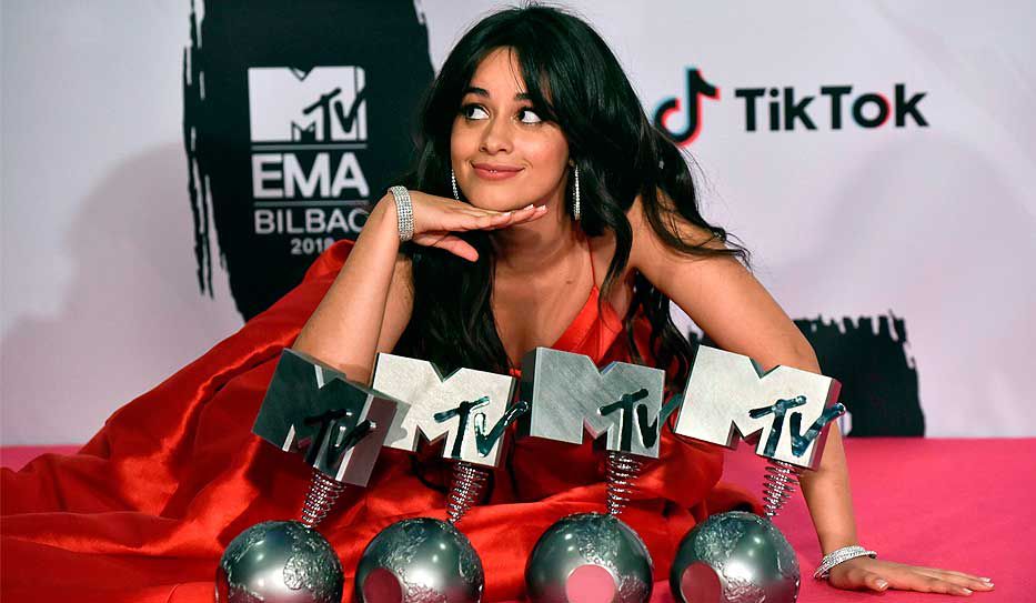 Traída de los pelos