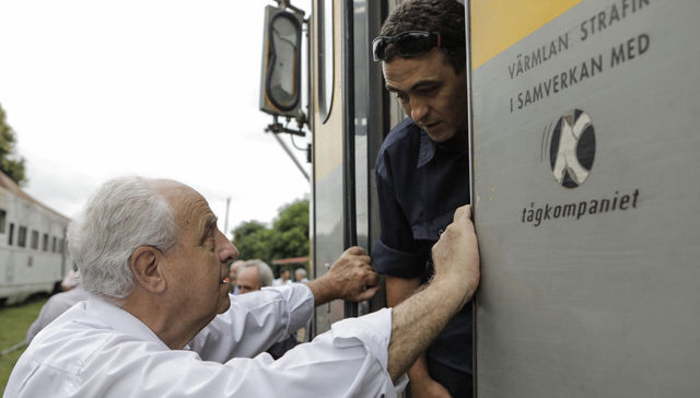 Al país se lo levanta laburando