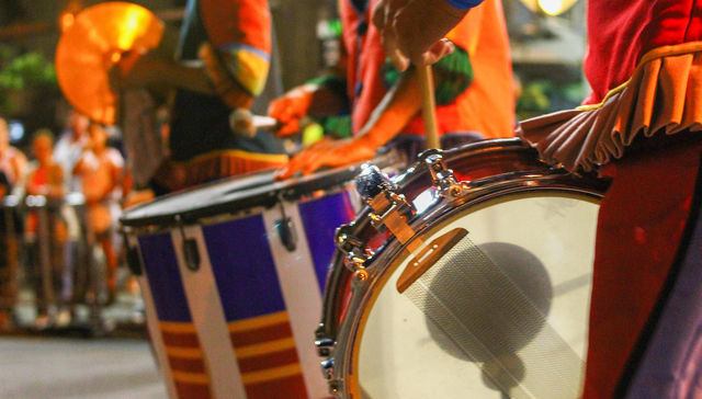 La felicidad de cantarle al barrio