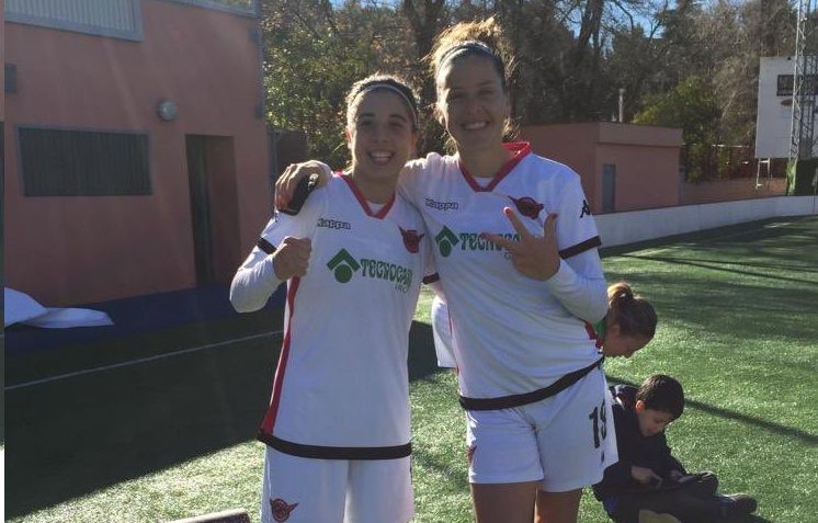 Fútbol femenino Yamila Badell metió un triplete en el 40 del Tacón en