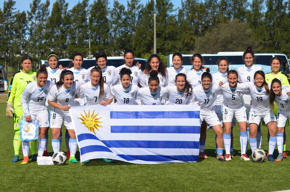 El primer partido en - AUF - Selección Uruguaya de Fútbol