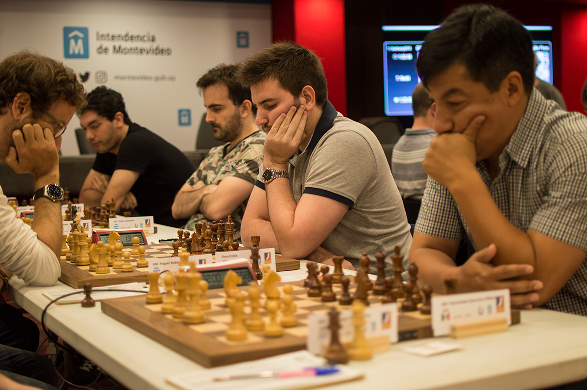 Importante torneo de ajedrez se disputa