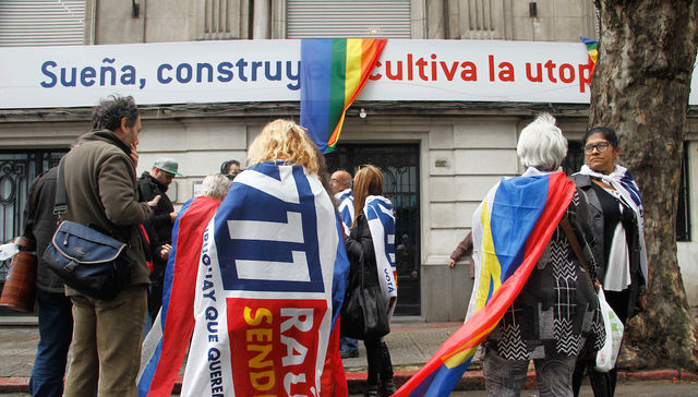 Hay contra