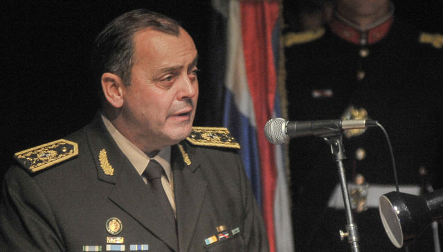 Flaco, no me rompas el protocolo