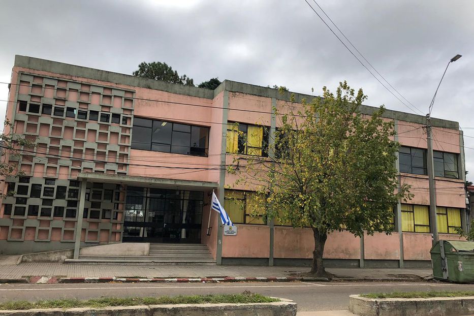 Encontraron un supuesto artefacto explosivo en un baño del Colegio Dámaso de Melo