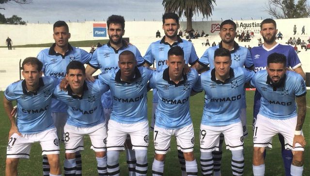 Se metió en el podio