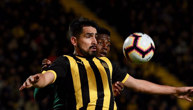 De aurinegros y tricolores