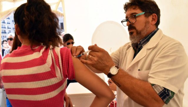 Los maestros primero