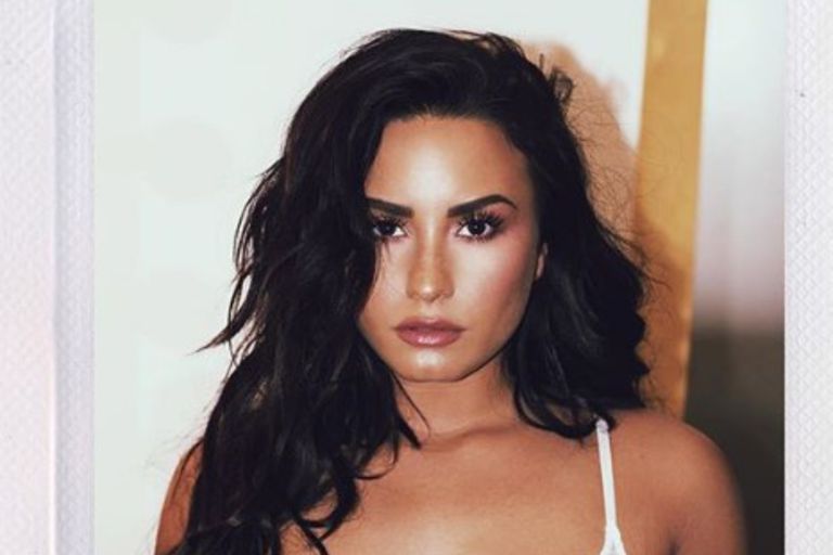 se filtran imágenes privadas de demi lovato desnuda