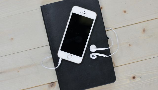 Yo solo quiero pegar en la radio