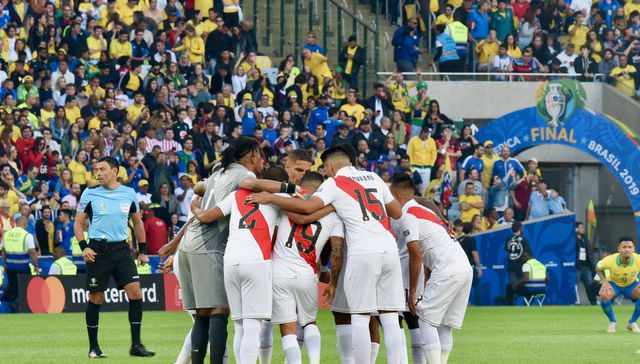 Dando una mano